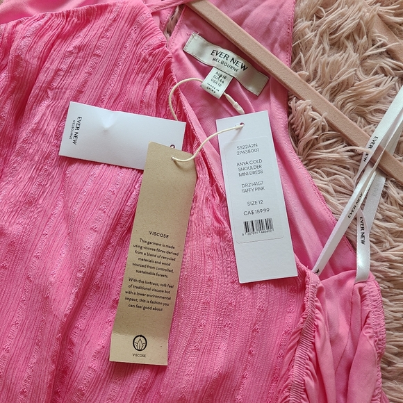 Nwt Ever New Anya Pink Cold shoulder mini dress - Picture 10 of 12